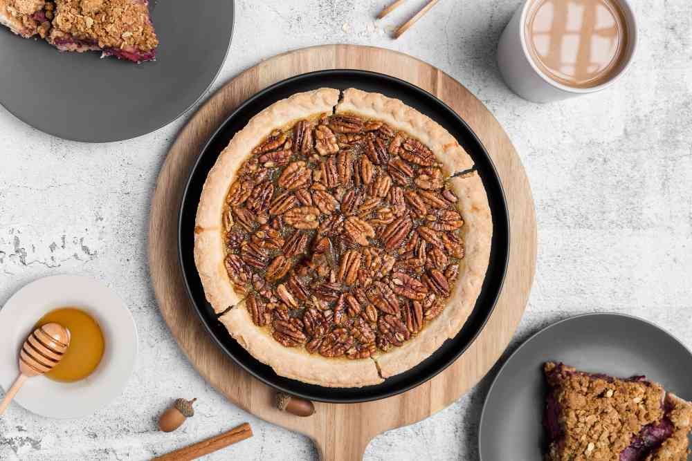 Pecan Pie Dump Cake Recipe (Buttery, Nutty & Irresistible) - Cakes
